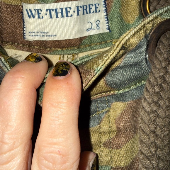 Free People Camouflage Women Jeans - Picture 5 of 5